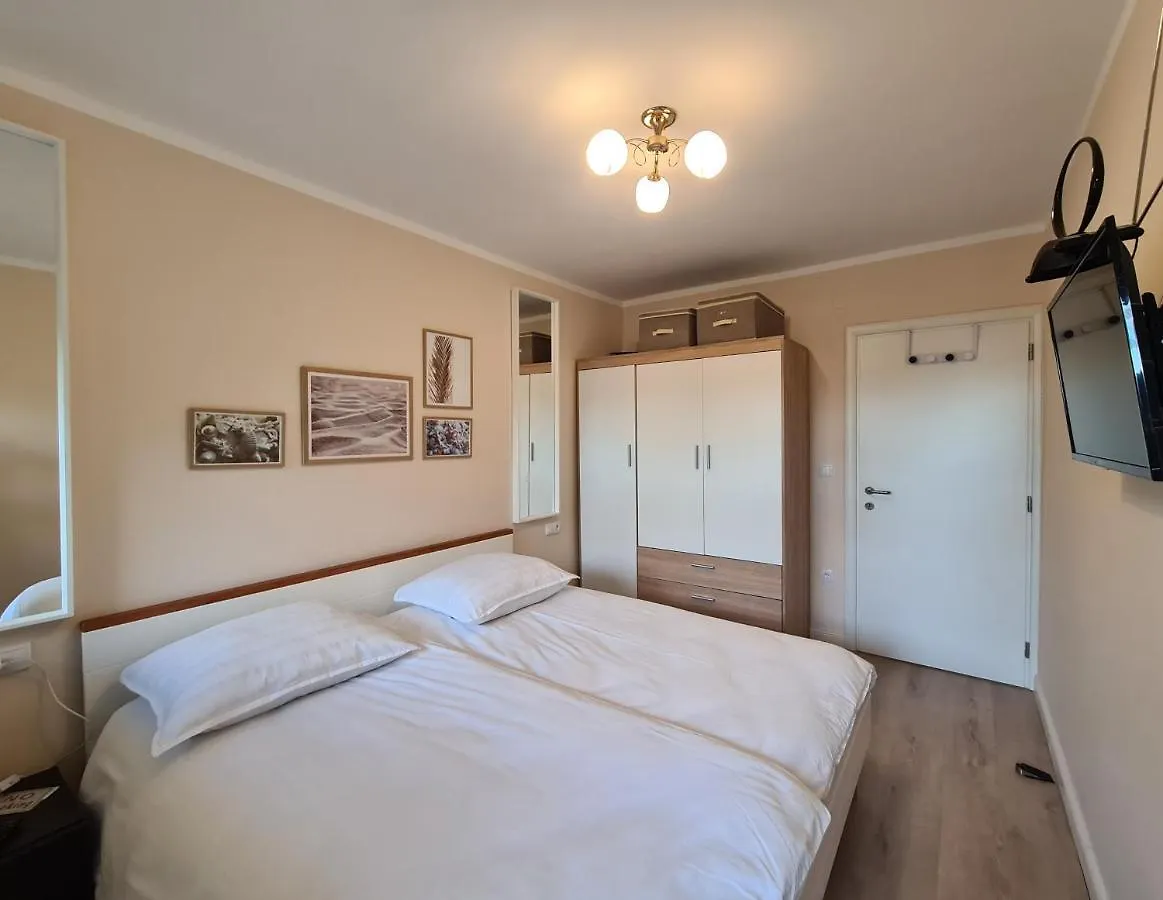 Apartman Monte Zaro Park Pula 0*,  Croatia